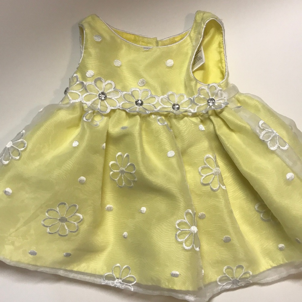 Formal yellow dress